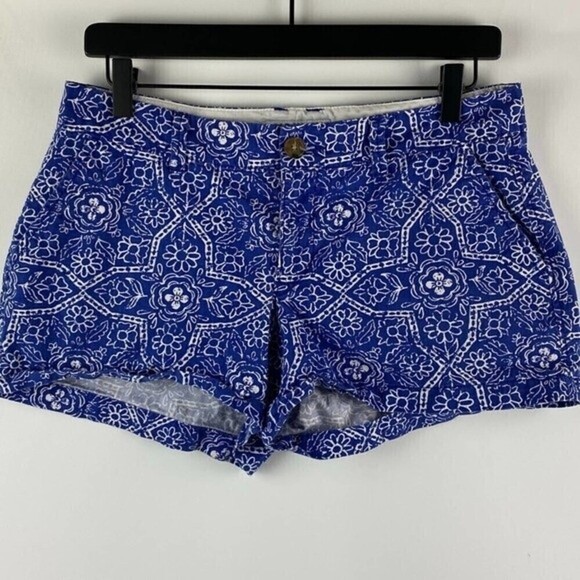 Old Navy Shorts Womens Size 4 Blue Floral Design Pockets Casual - Picture 2 of 6